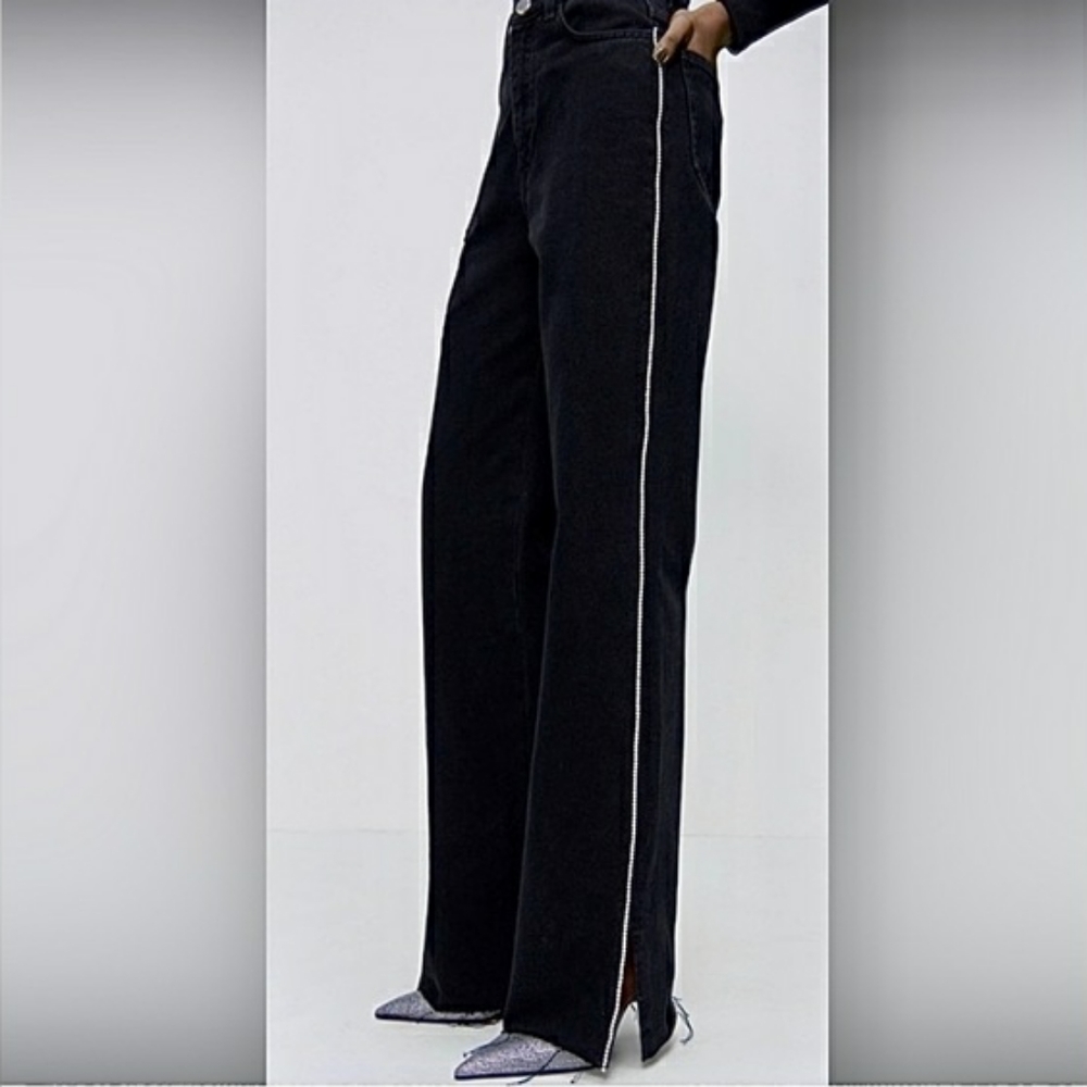 ZARA RHINESTONE TRIM BLACK JEANS